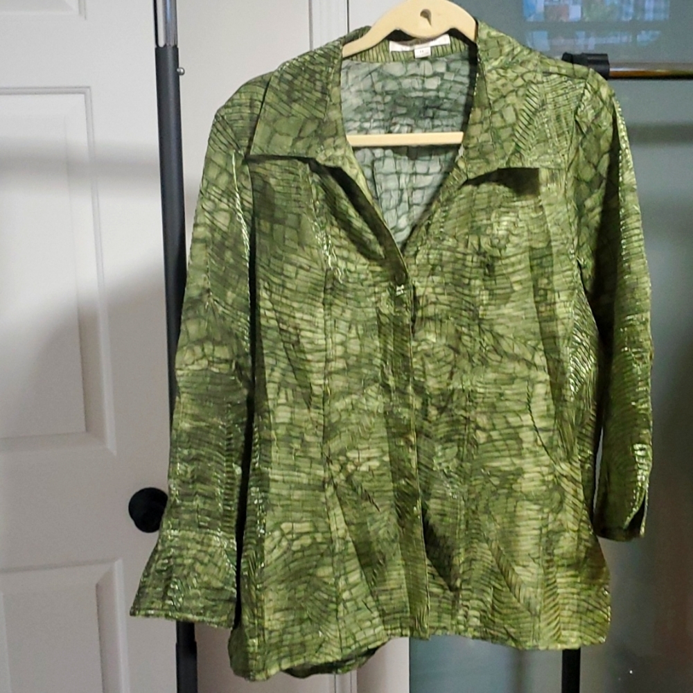 Green blouse